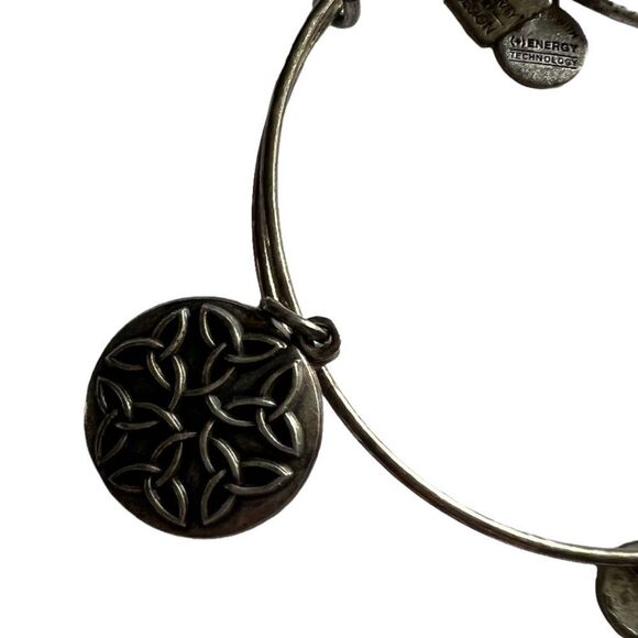 Alex & Ani Lot of 6 Bracelets - Picture 3 of 7